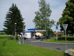 Benzinová pumpa v Kolovči
