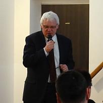 2016 - Odborná přednáška RNDr. V. Švamberka o včelařství